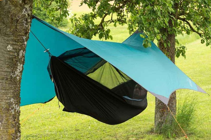 5 Best Hammock Rain Flies Reviewed in Detail (Winter 2024)