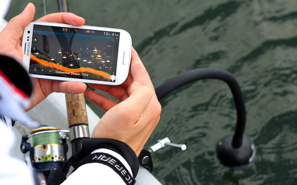 Fish finder with Wi-Fi