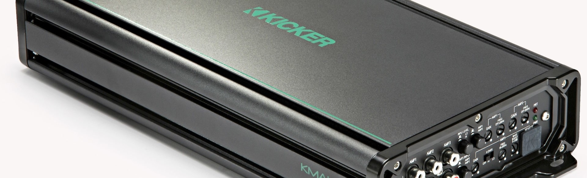 7 Best Marine Amplifiers Reviewed in Detail (Summer 2024)