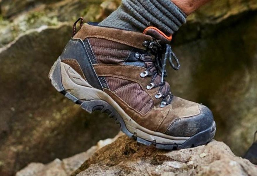 10 Best Hiking Shoes for Plantar Fasciitis Reviewed in Detail (Summer 2023)