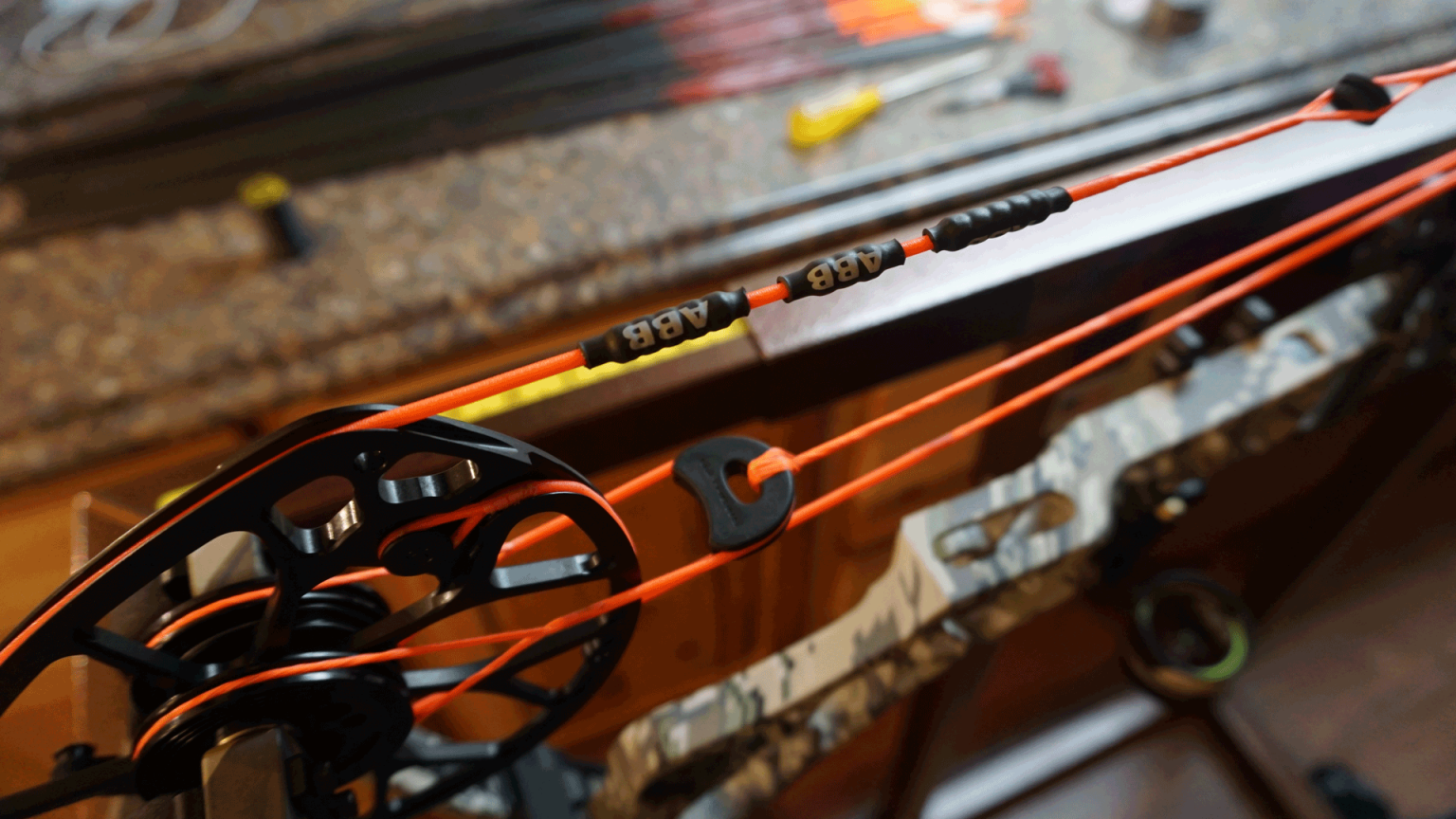 How to Shoot a Compound Bow - Expert Guide