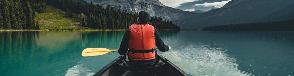 10 Best Life Jackets – Ensure Ultimate Safety on the Water!